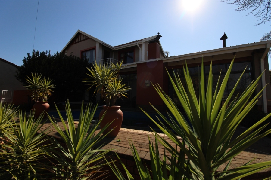 3 Bedroom Property for Sale in Heuwelsig Free State